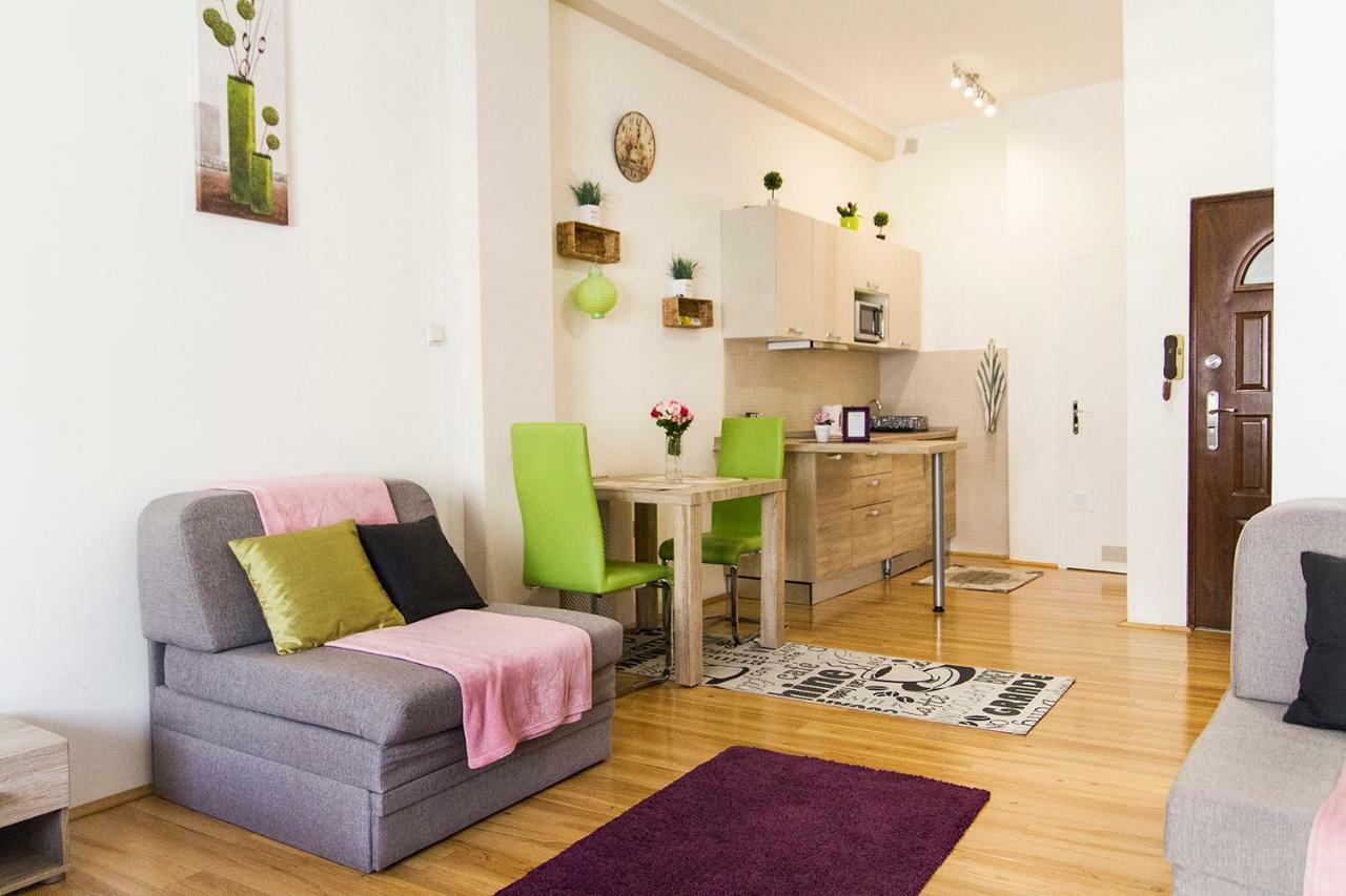 Andy'S Home Central Apatment Budapest Ngoại thất bức ảnh